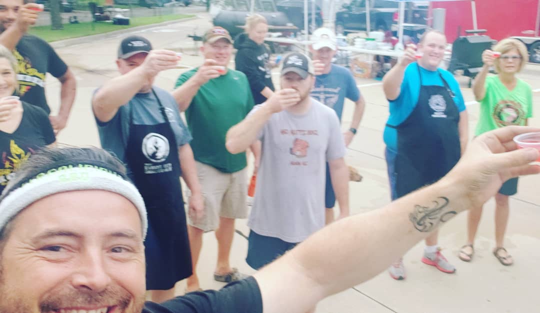 FergoliciousBBQ's tweet photo. Gettin our good luck on here in Newton, KS.
#jimbeamfire #bigred #ginjabombs #goodluckshot #9dueceduece #kcbslove #kcbs #BBQnation #bbqfamily https://t.co/TSP6YVD2xp
