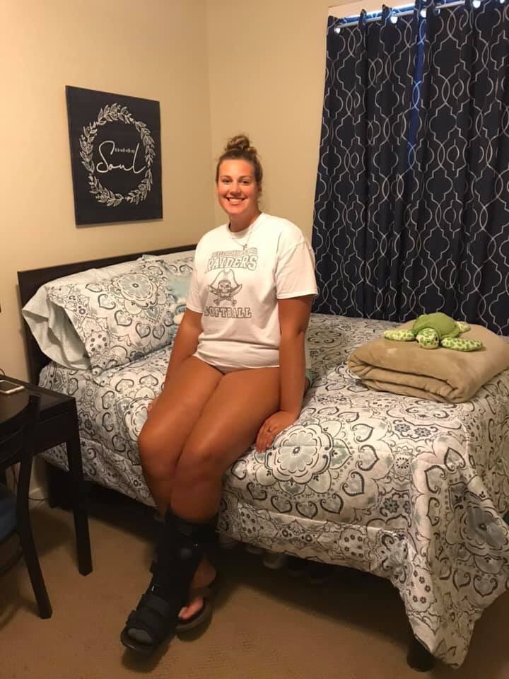Moved into my new room on Wednesday. I’m super excited for this year and I can’t wait to see what God has planed for me here. ❤️🐯<a href="/ETBU_WBSK/">ETBU Women's Basketball</a>
