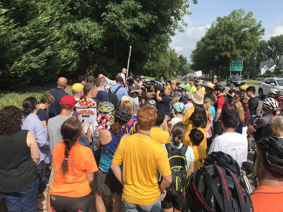 WABADC's tweet photo. Massive community rally for street safety in Bethesda. Event organized with @actfortransit with many elected representatives and county agencies. Vision Zero now! https://t.co/WwE0th9rh5
