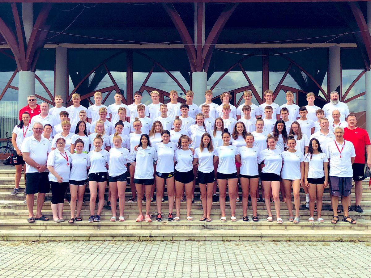 NationalWPcamp's tweet photo. #NationalWaterPoloAcademy #Athletes #Staff #Eger 🇭🇺 #Hungary #Team #2019 #WaterPoloCamp #FutureStars #WaterPolo #SwimEngland 🏴󠁧󠁢󠁥󠁮󠁧󠁿 Thank You to all who have made this trip &amp; all the support from back home 🇬🇧 #ItsAWayOfLife 🤽🏻‍♂️🤽🏻‍♀️@ENGWaterPolo @Sw_EngWaterPolo @Sw_EngClubs @NMajorfoul https://t.co/bE2XCqhXvQ