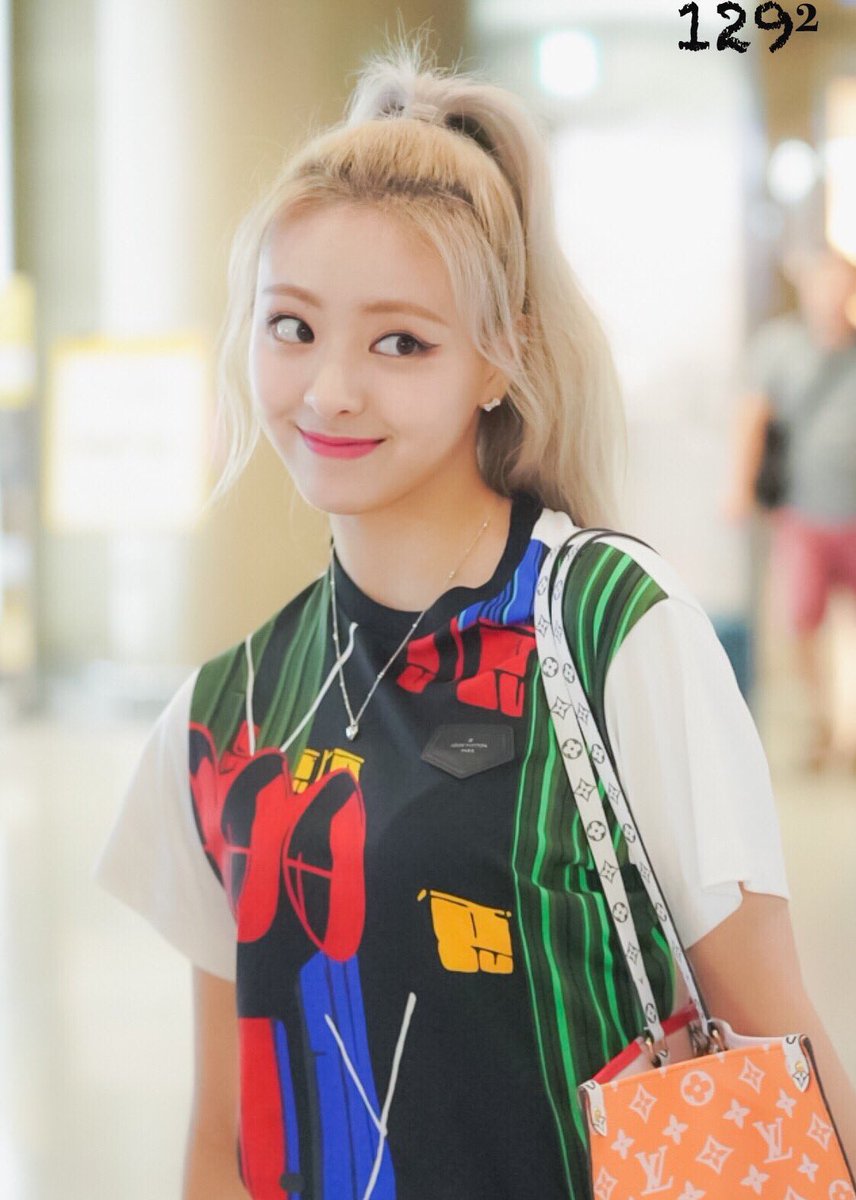 itzy pics on X: 