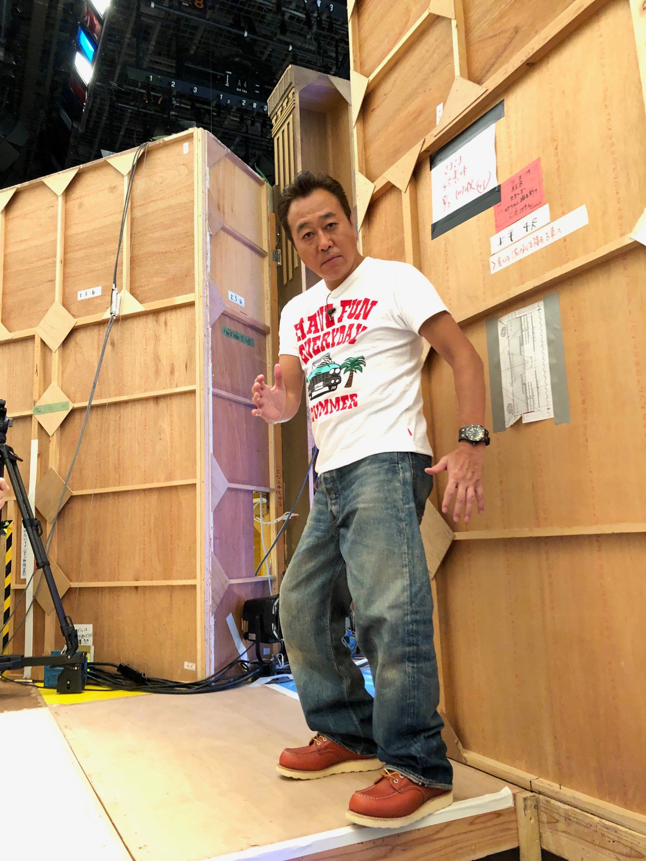三村マサカズ さまぁ ずさまぁ ず収録終わり 飲んで帰って振りかえる 面白かったなあと そんな番組を大切にしたい 本番直前の自分です T Co Nonvkjkgby Twitter
