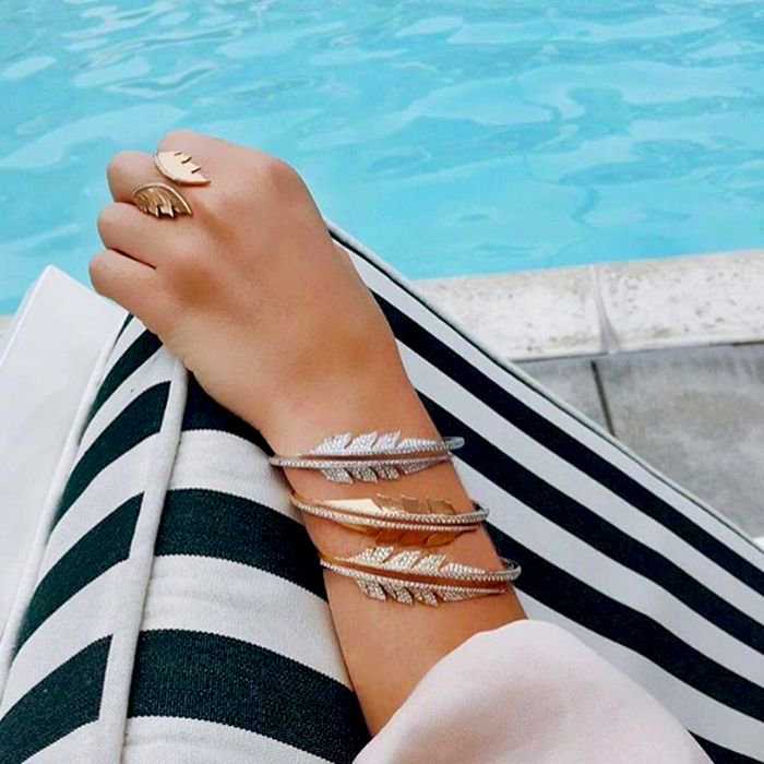 BeardsJewellers's tweet photo. Poolside in Stephen Webster Magnipheasant
Discover our collection in-store
#stephenwebster #magnipheasant #poolsidegoals https://t.co/nmbS9ZyPY9