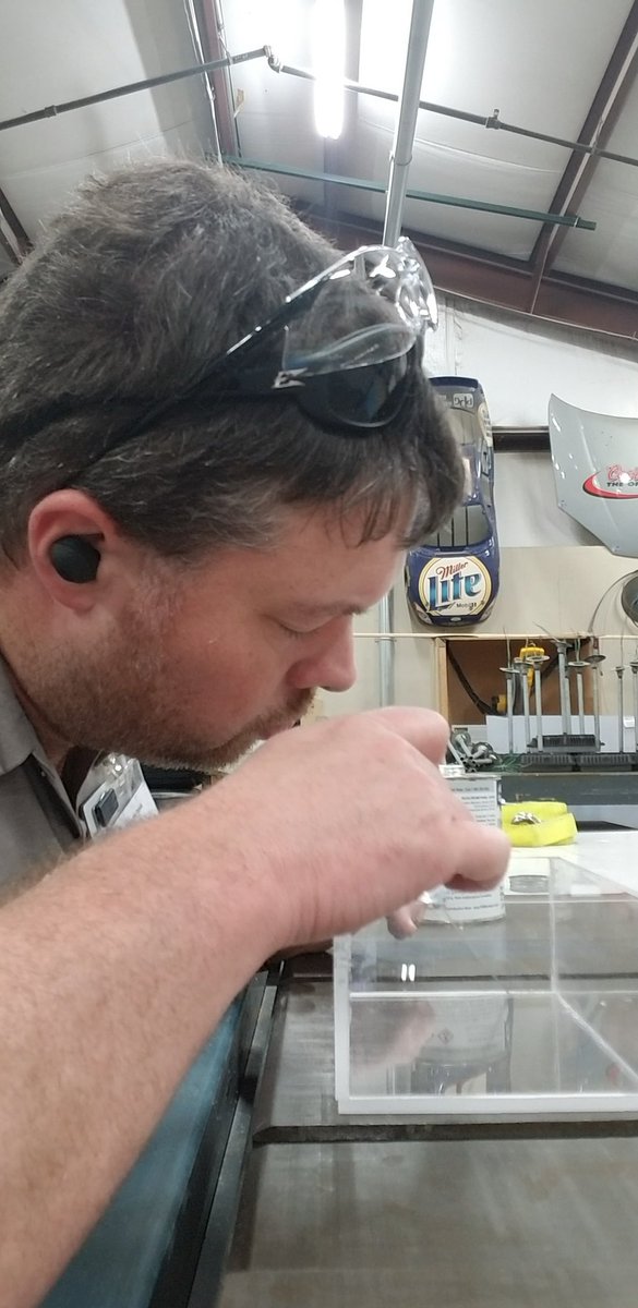 ChrisKnight5150's tweet photo. The fun part... glue. #rockymountainhigh #SaturdayMorning #productionwork https://t.co/50ILK4iiQK