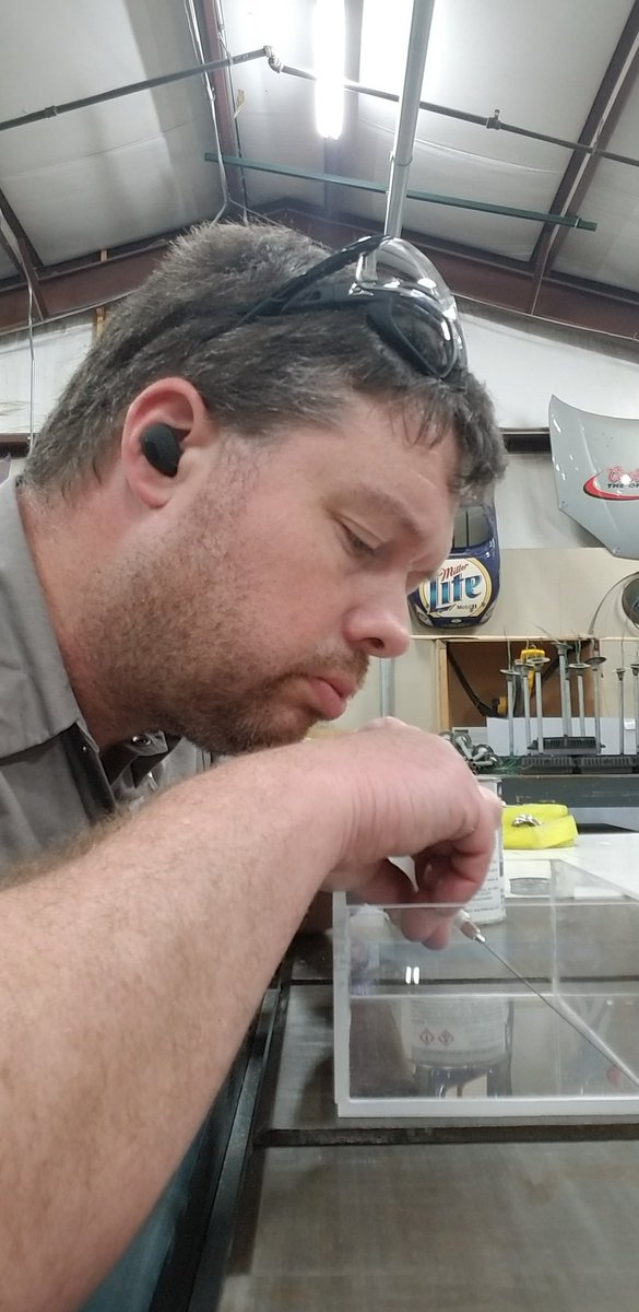 ChrisKnight5150's tweet photo. The fun part... glue. #rockymountainhigh #SaturdayMorning #productionwork https://t.co/50ILK4iiQK