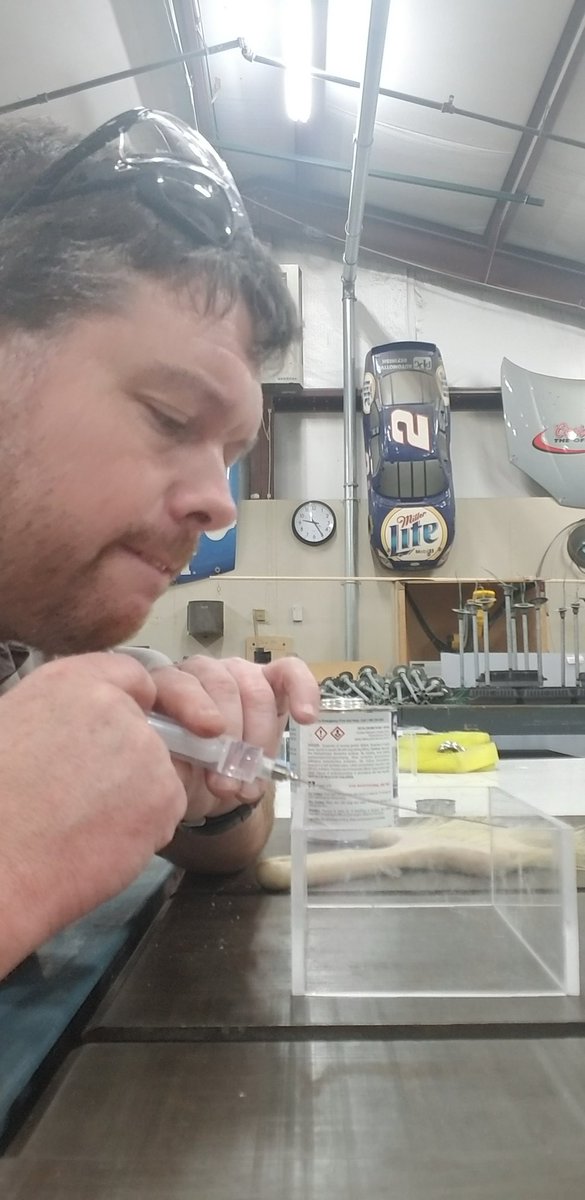 ChrisKnight5150's tweet photo. The fun part... glue. #rockymountainhigh #SaturdayMorning #productionwork https://t.co/50ILK4iiQK