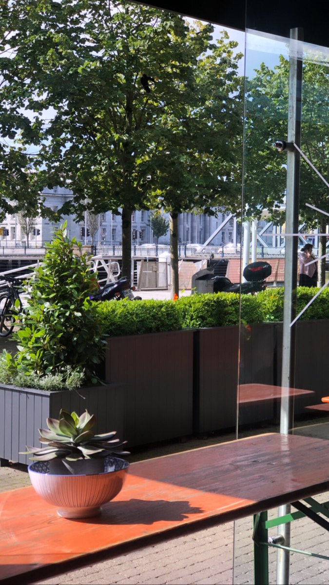 docklandcork's tweet photo. On a happy note!! Hello ☀️Is t Cork so lovely when the sunshine’s!!! #happyday #happysunshineday #happywwekend #hellocork #purecork #corkcitycentre #lovecork https://t.co/ROrRmkCkLa