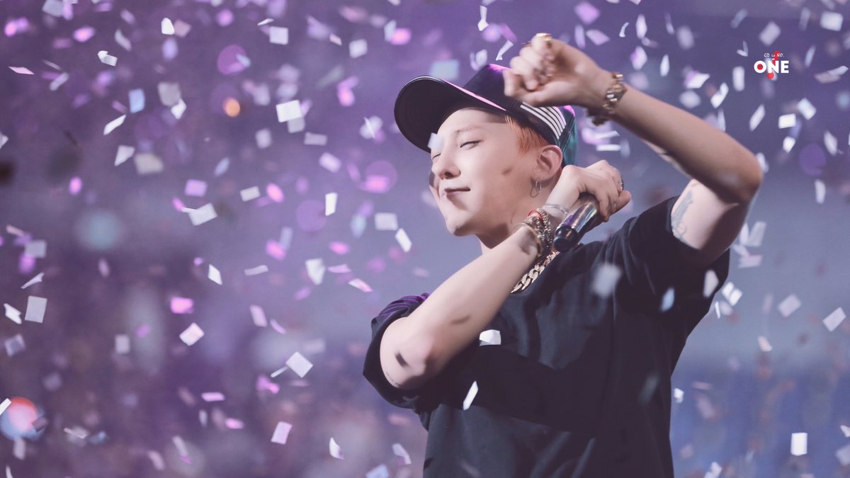 G_ONE818's tweet photo. 🎂HBD to IBGDRGN 🌟

🌸꽃길만 걷자

2019.08.18

#HappyKWONJIYONGDay 
#Happy818GDay https://t.co/wd5fZKRUTb