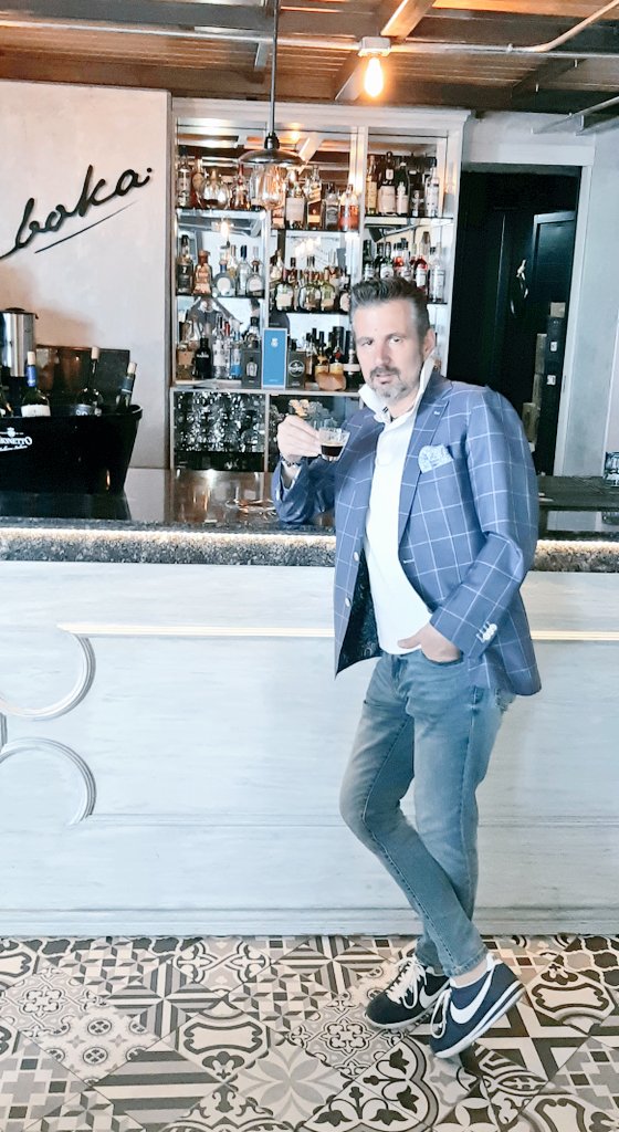 Valentinigour's tweet photo. Buon giorno by Valentini Style https://t.co/gHa9fd3uXN