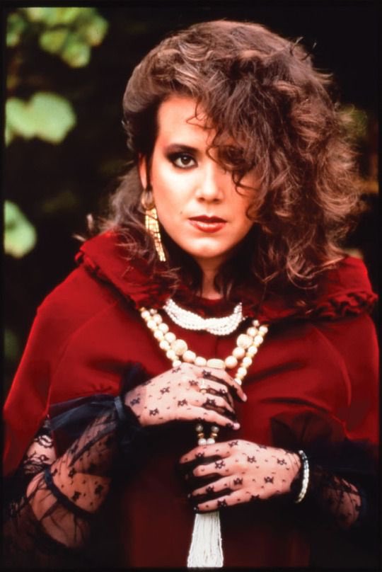 Happy Birthday to the legend Lisa Coleman of ! 