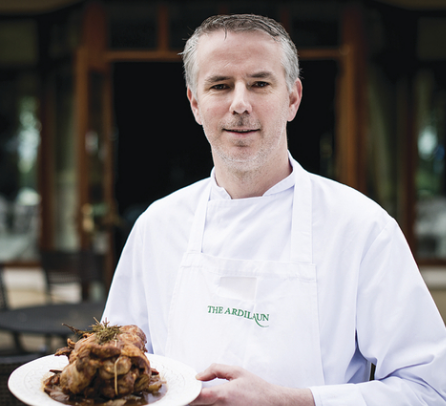 Ultán derived from "Ulster". 7th C St Ultan of Ardbraccan, Co Meath, & St Ultan, brother of St Fursey & St Foillan who went to east Anglia & Belgium.  @Shmult is head chef.  @Ultan_Dillane rugby union player for Connacht.  @ultanconlon is singer/songwriter. 