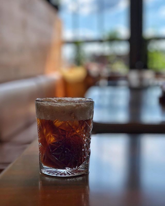 jokuti's tweet photo. Espresso tonic
#espressotonic #toprum #afternoon #glasswithaview #coffee #twitter https://t.co/rcKnTZfnBf
