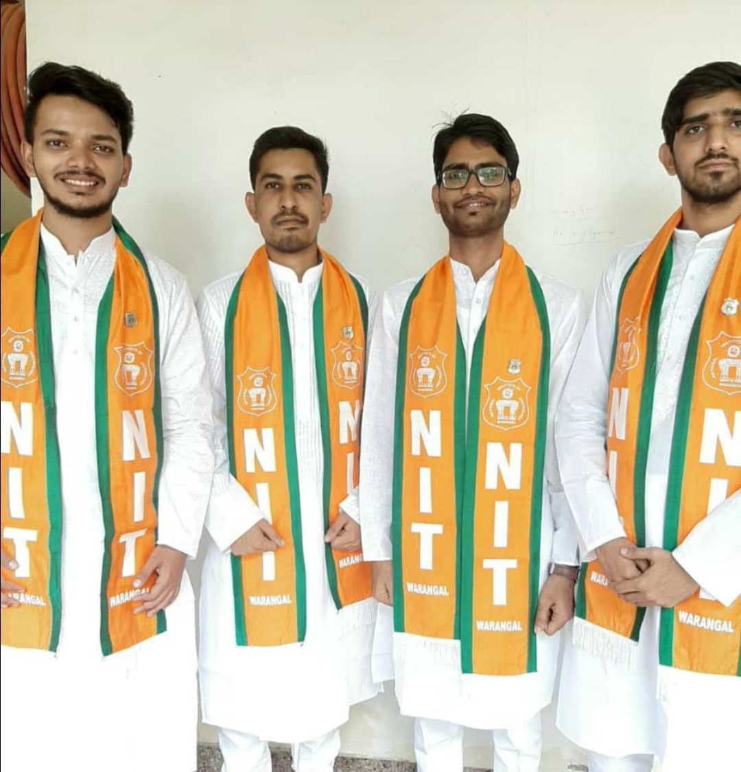 kumar_aditya__'s tweet photo. Congratulations Guys!!
#Graduates
#NITW #Convocation17
@NirajTailor14 @imdheeraj98 @anshulsinghal91 @RBMRAJA
#Prateek and everyone else. https://t.co/xTv8lYQifB
