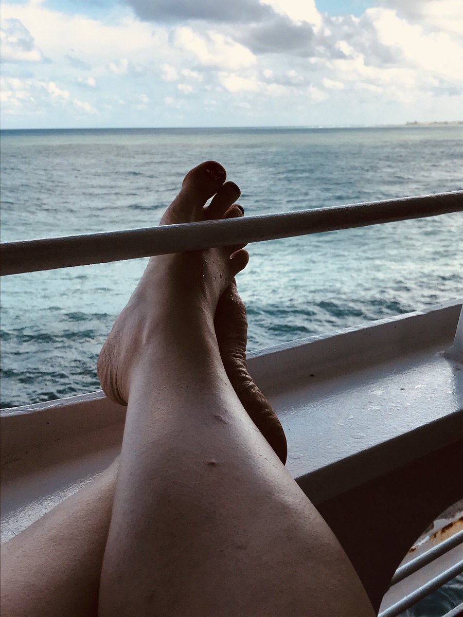 shortstack8088's tweet image. #NorwegiansSummerFridays   Yes, Please!