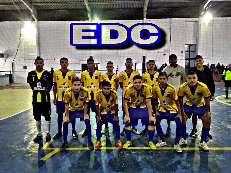 vitinhoEDC13's tweet photo. EDC 4x2 cidade grande

Nunca perdi pro cidade grande kkk. 
   
@EDC_FC  #éotrem https://t.co/eTRozjI0hM