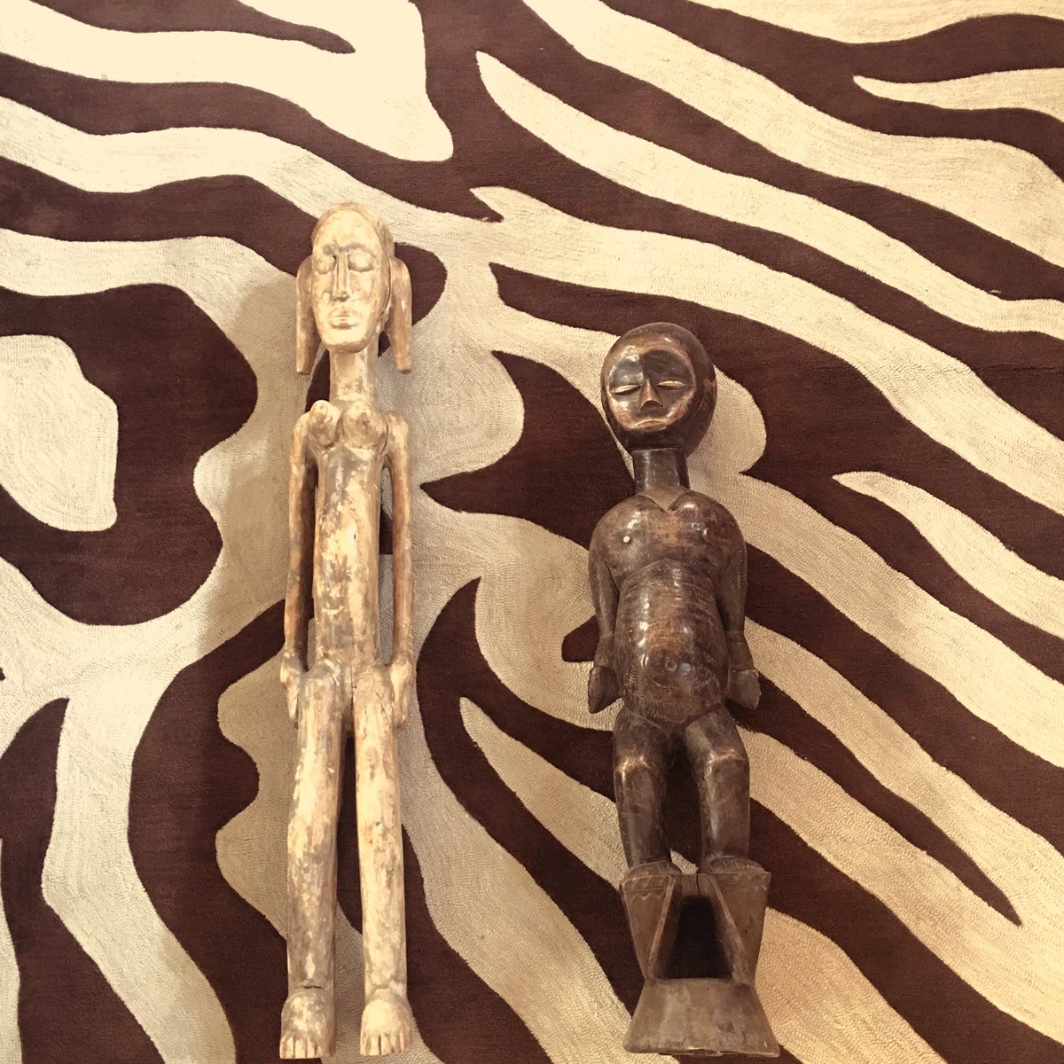 galeriesommerla's tweet photo. Carved wood FERTILITY figure by West African Lobi People living in a  geographical area that stretches from Burkina Fasso to the Ivory Coast, into Ghana. Lobi bateba figures are made for a wide range of purposes. This one was made to ensure a successful birth. Height: 37.0" https://t.co/URKmzHFDdj