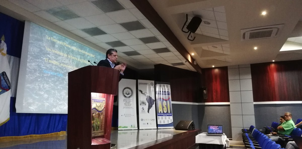 Dianalepio's tweet photo. Nos encontramos desarrollando el II Taller Informativo del Programa #BuildingEfficiencyAccelerator.
Estamos brindado información del BEA, acciones concretas para los involucrados para la eficiencia en las edificaciones ante el cambio climático.
@WorldGBC @WRIRossCities https://t.co/pAjTTCM0yc