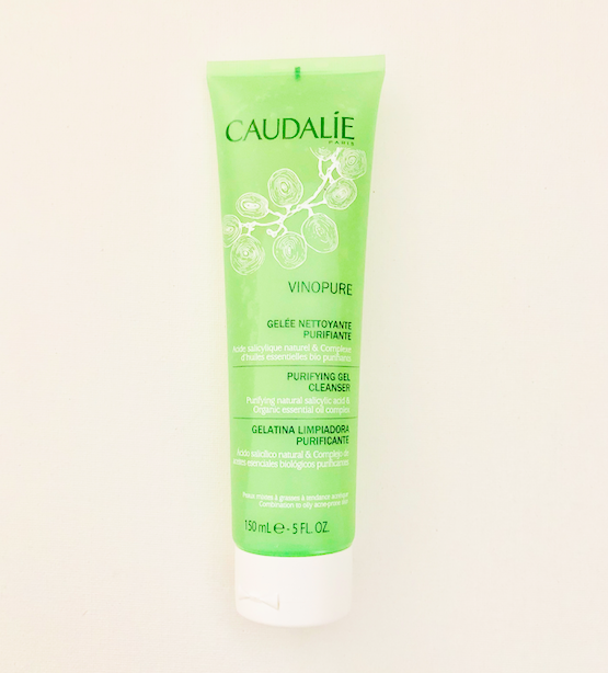 davelackie's tweet photo. Here's a really good gel facial cleanser. It's Caudalie's Purifying Gel Cleanser and it cleanses without stripping the skin's moisture barrier. I'm giving one away. To enter, follow @davelackie &amp; RT https://t.co/JZqczSgEpg