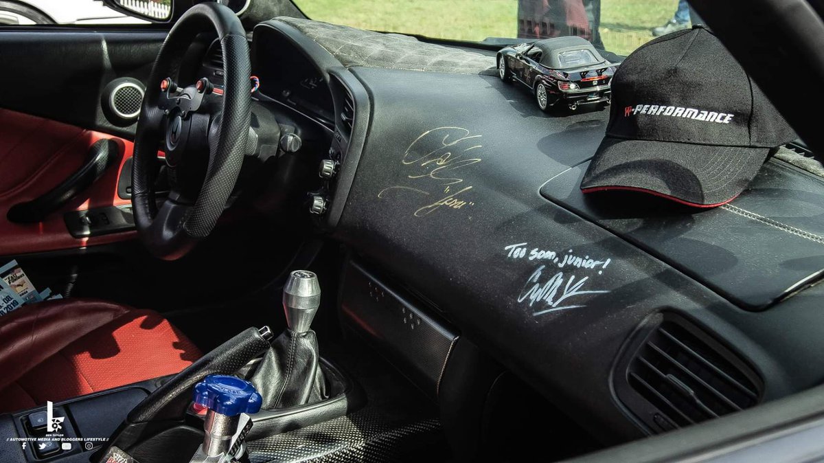 ben_photog's tweet photo. " I'll see you in the desert next month. Be ready to have your ass handed to you". (Johnny Tran) The Fast and Furious. 😉 @Fuel_Fest
#AutomotiveMediaandBloggersLifestyle #fuelfest #roww #fastandfurious #rippaulwalker #forpaul #codywalker #tyrese #honda #s2000 #johnnytran https://t.co/L4UBbpNubP