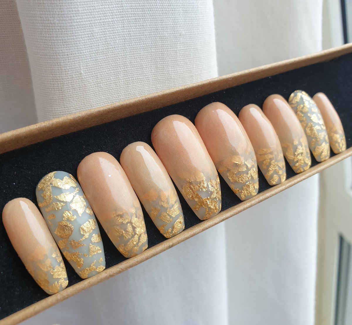 GoldenANails's tweet photo. Been MIA for a hot second!
But look how beautiful Gold Standard is in all the different shapes!
Gold foil: @HouseOfSparklez https://t.co/QEg76LMNO6