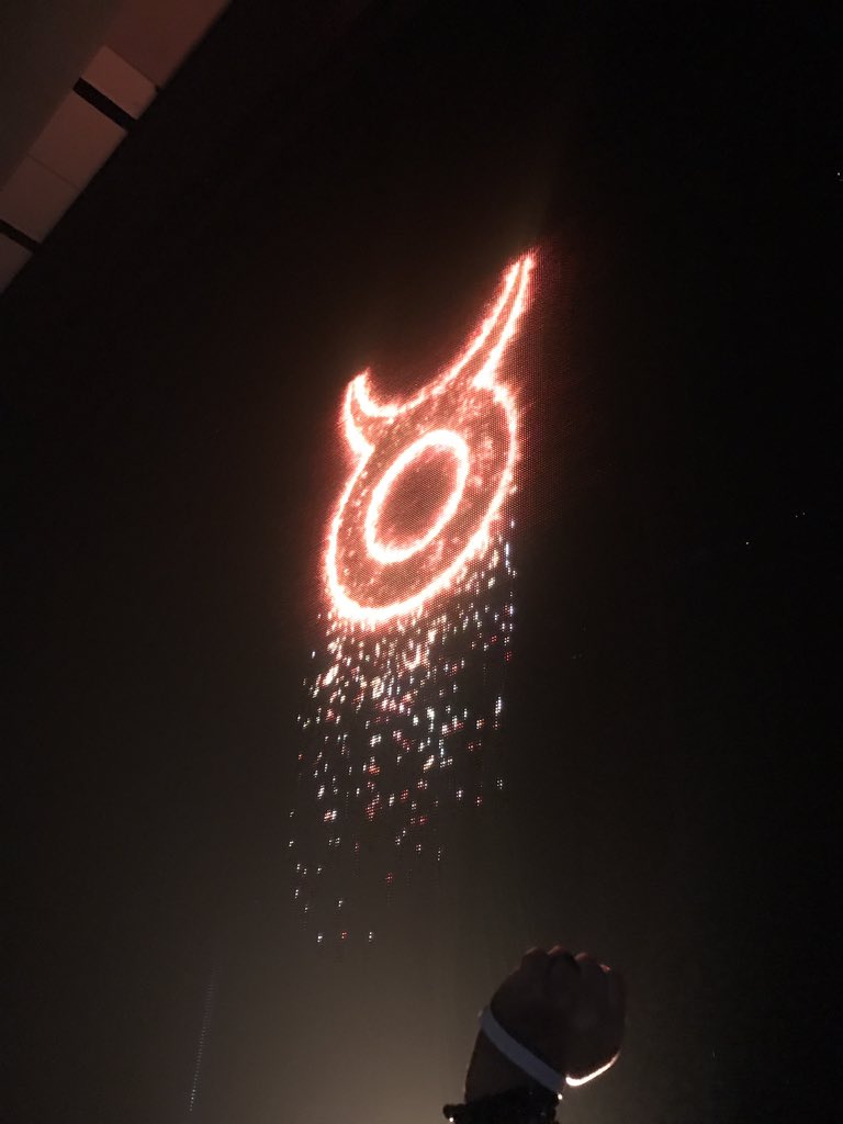 KatrinaJovan's tweet photo. Goodbye, Vegas. Thanks for another amazing trip with my fam. I’m going going back back to Cali Cali. https://t.co/fe0J0pLNKC