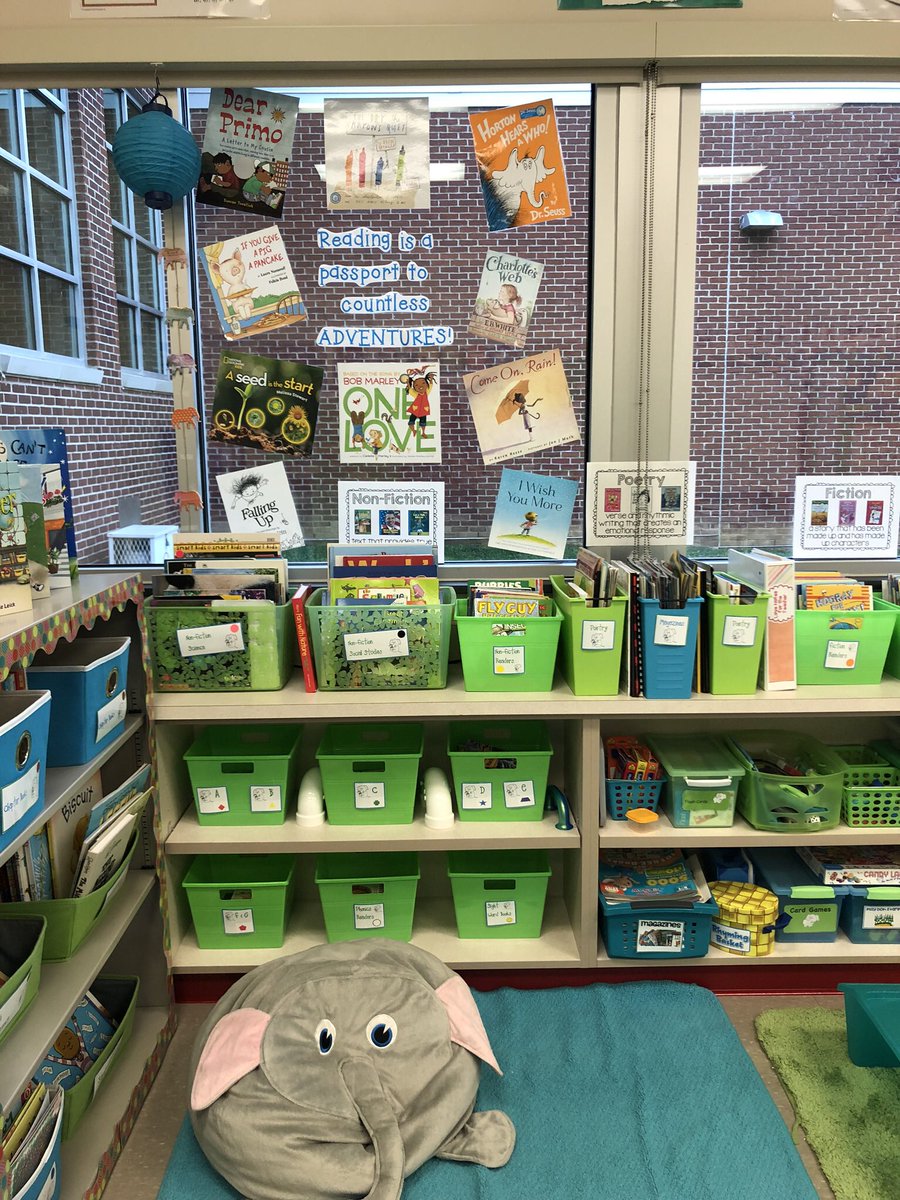 MissMonighan's tweet photo. Can’t wait to see my library filled with kiddos exploring all these books! This has always been my favorite spot in the room 😊📚❤️ #BackToSchool #ClassroomLibrary #BookLover https://t.co/wxfe34VNQF