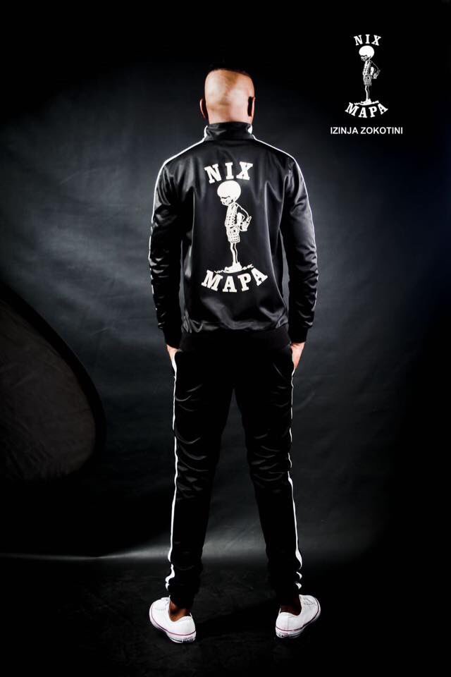 nixmapastore's tweet photo. NIXMAPA ONLINE STORE TRACKSUITS=R850
JUMPSUIT = R1000 
GOLF Ts = R300
T-SHIRTS =R200
CAPS N SPOTIS =R200 each
We deliver order now @ 
nixmapa7@gmail.com
0793632088 #DJSBU https://t.co/LYDwKBGieV