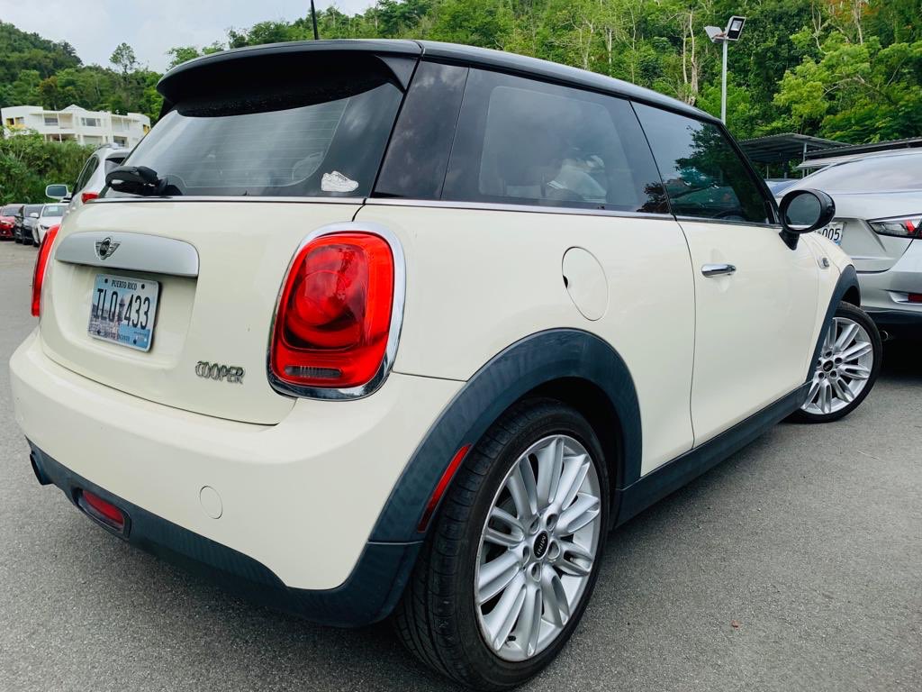 PerformanceAu18's tweet image. 🔛MINI COOPER 2015
📲787-362-7636 📱Miguel       🚩Millage 44200
🚩 Engine Type Gas
🚩 Transmission 6-speed manual
🚩 Drive Type Front wheel drive
🚩 Cylinders Inline 3
🚩 Combined MPG 33
🚩 Base Engine Size 1.5 l
➡️ Aceptamos trade 
#performanceauto #auto #authority #mini2015