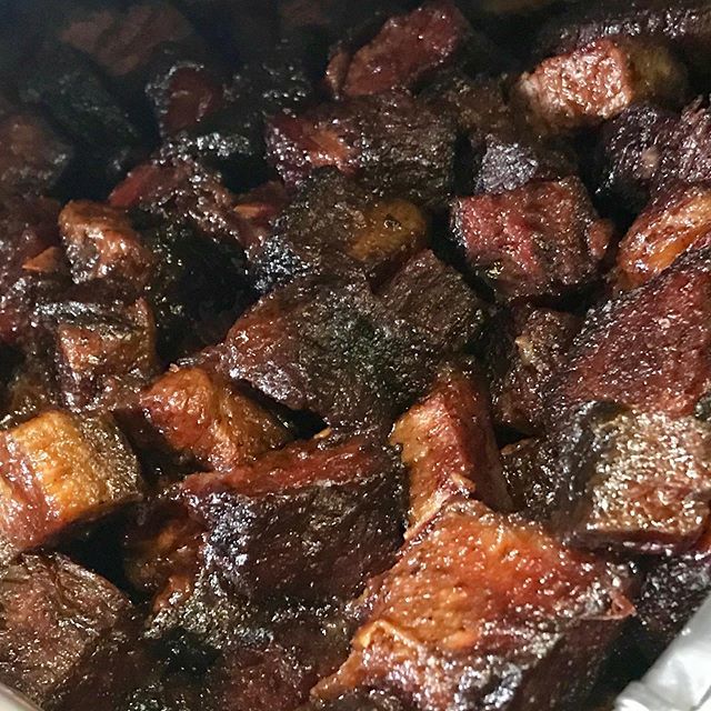 FlyingPigOKC's tweet photo. You want em, and we’ve got em!! #BrisketBurntEnds today @thecollectiveokc @theflyingpigbbq @flyingpigokc #thecollectiveokc @CallAFoodTruck @natlfoodtruckassoc #YesWeCater #BestBBQOKC #BestFoodTruckOKC #EatMorePork #BBQNation https://t.co/rsESXR9HIj https://t.co/Bcexh7ehLH