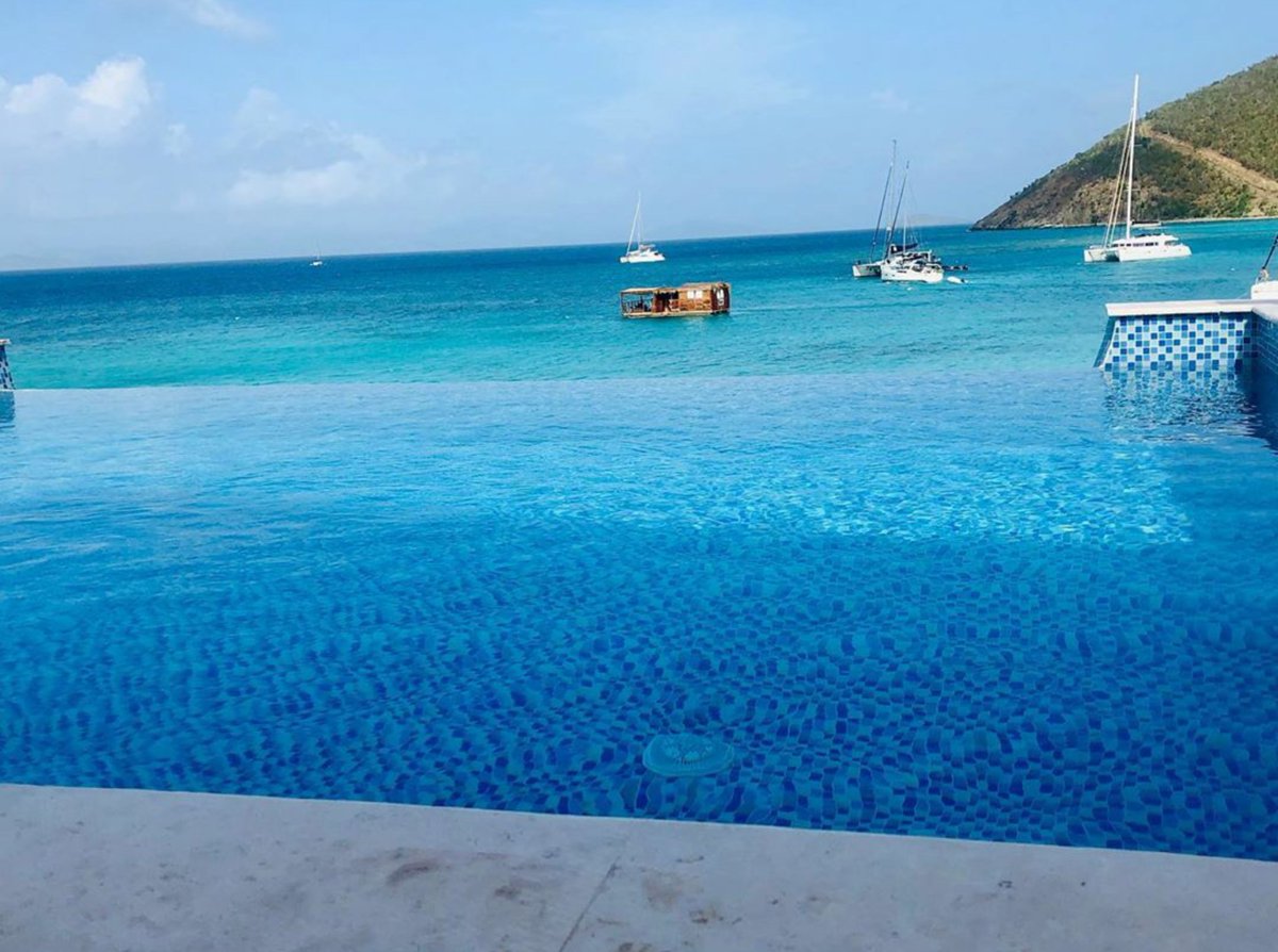 BritishVirginIs tweet picture