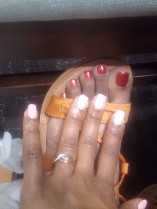 Mani Pedi pics!! Pretty toes are a must! #kissable #feetlove #footfetısh https://t.co/AkXMbfnqhS<a href="/tag/kissable"class="tags">#kissable</a><a href="/tag/feetlove"class="tags"><span>#feetlove</span></a><a href="/tag/footfet%C4%B1sh"class="tags"><span>#footfetısh</span></a>