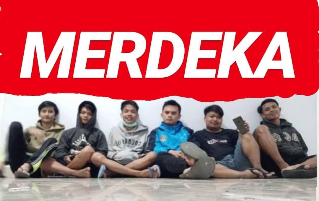 MahmudLasena's tweet photo. Satu nusa-satu bangsa...
Satu Nusa saling mangsa..
satu Nusa satu bangsa cukup
Sudah saling mangsa..✌️🇮🇩

#DirgahayuIndonesiaku https://t.co/QYoPtKEPoJ