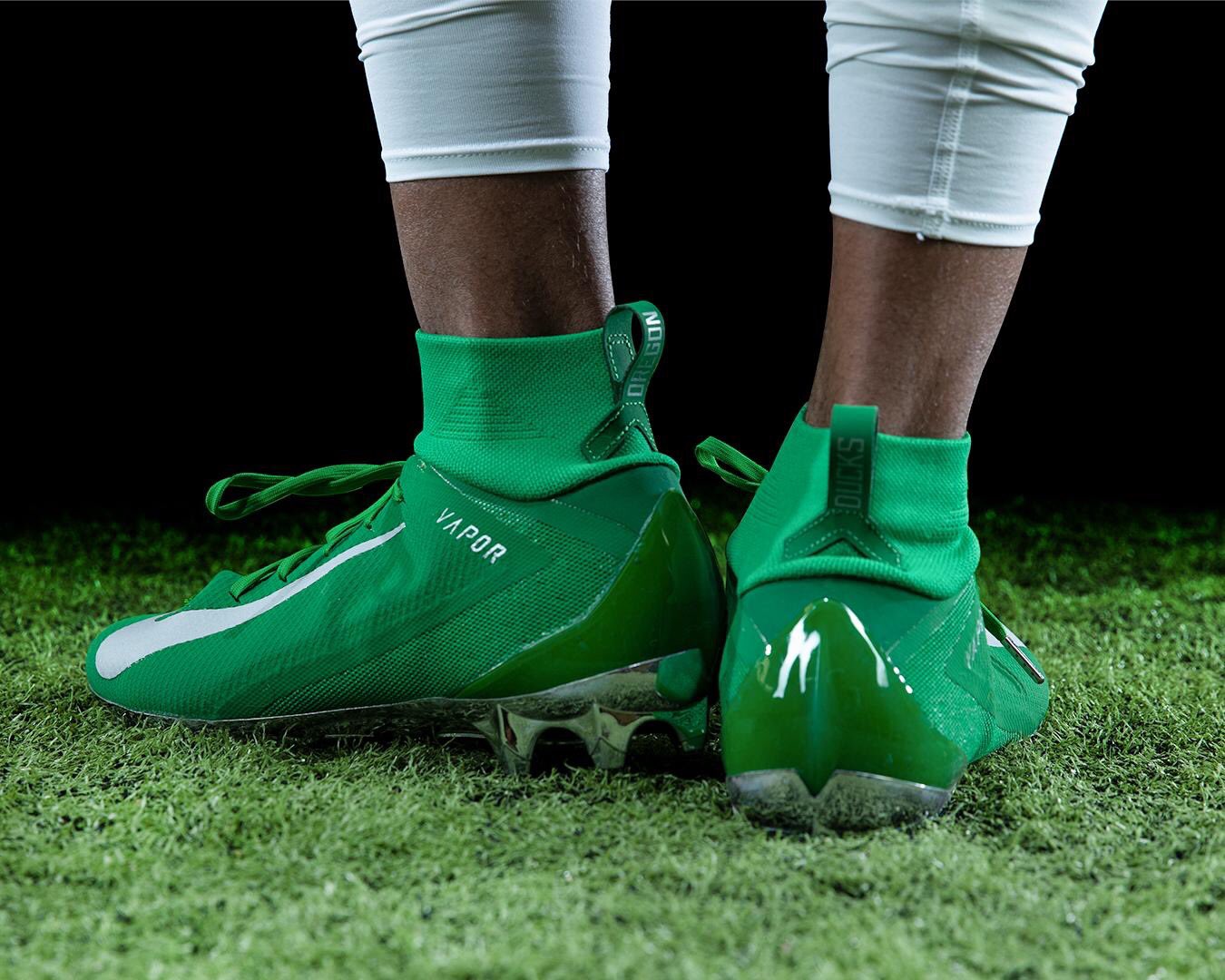 oregon football cleats