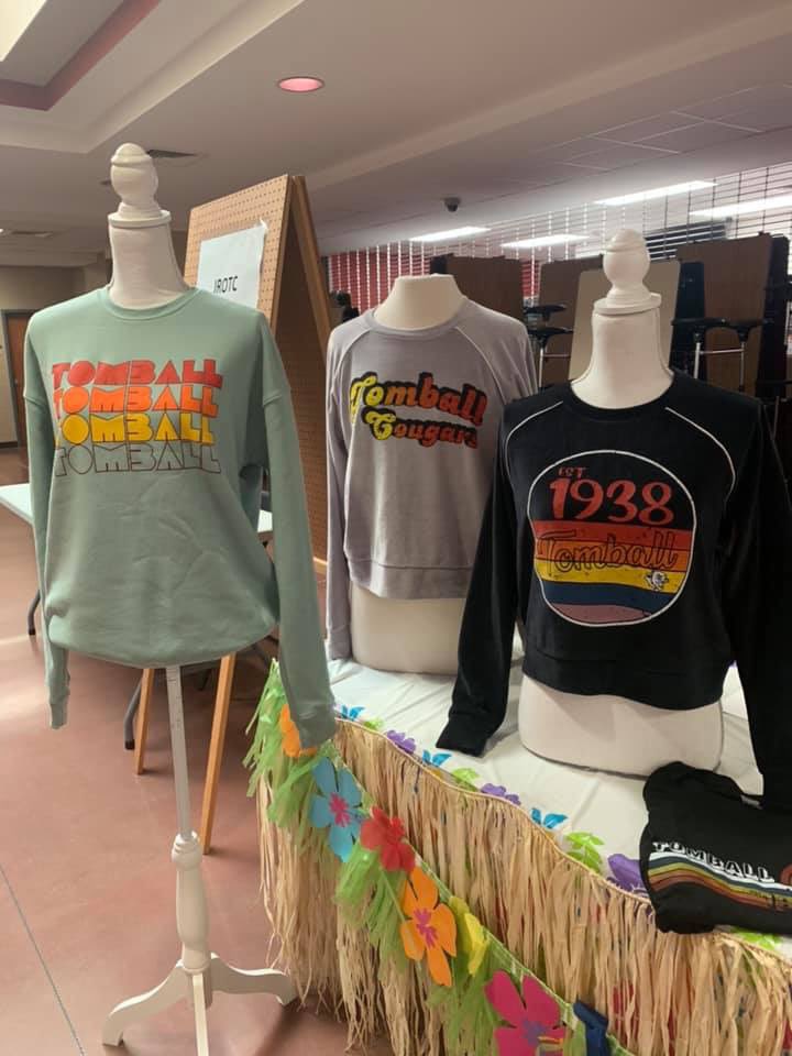 HsTomball's tweet photo. Hey Tomball fans! We would love  your help with our Cheer Booster Club fundraiser. We designed some everyday wear that is super comfy and will last forever. It’s Tomball generic so even if your not at the high school you can wear it. Order at https://t.co/8mNLk62WGc ❤️📣❤️📣❤️📣 https://t.co/l8v5kcGXhx