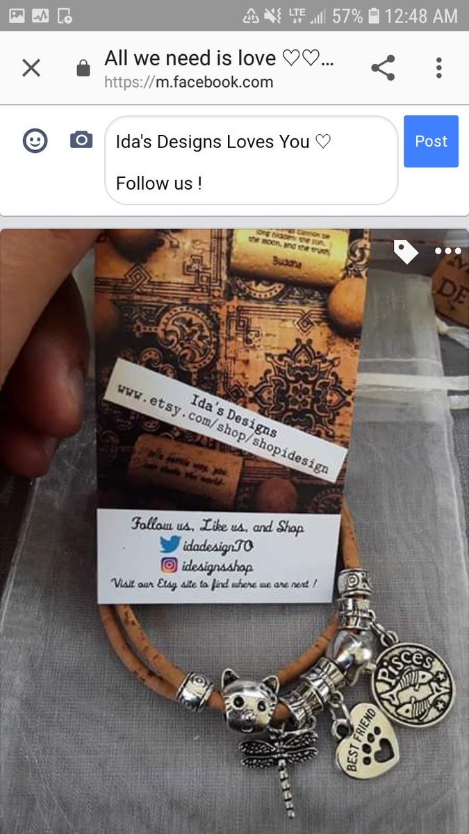 IdaDesignTO's tweet image. Join us at @HarbourfrontTO today until 11am. Party has started, live music free ! Come support artisans. We are tent booth 45 #Cork #fashion #supportingvegans