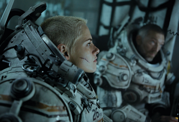 Underwater Kristen Stewart