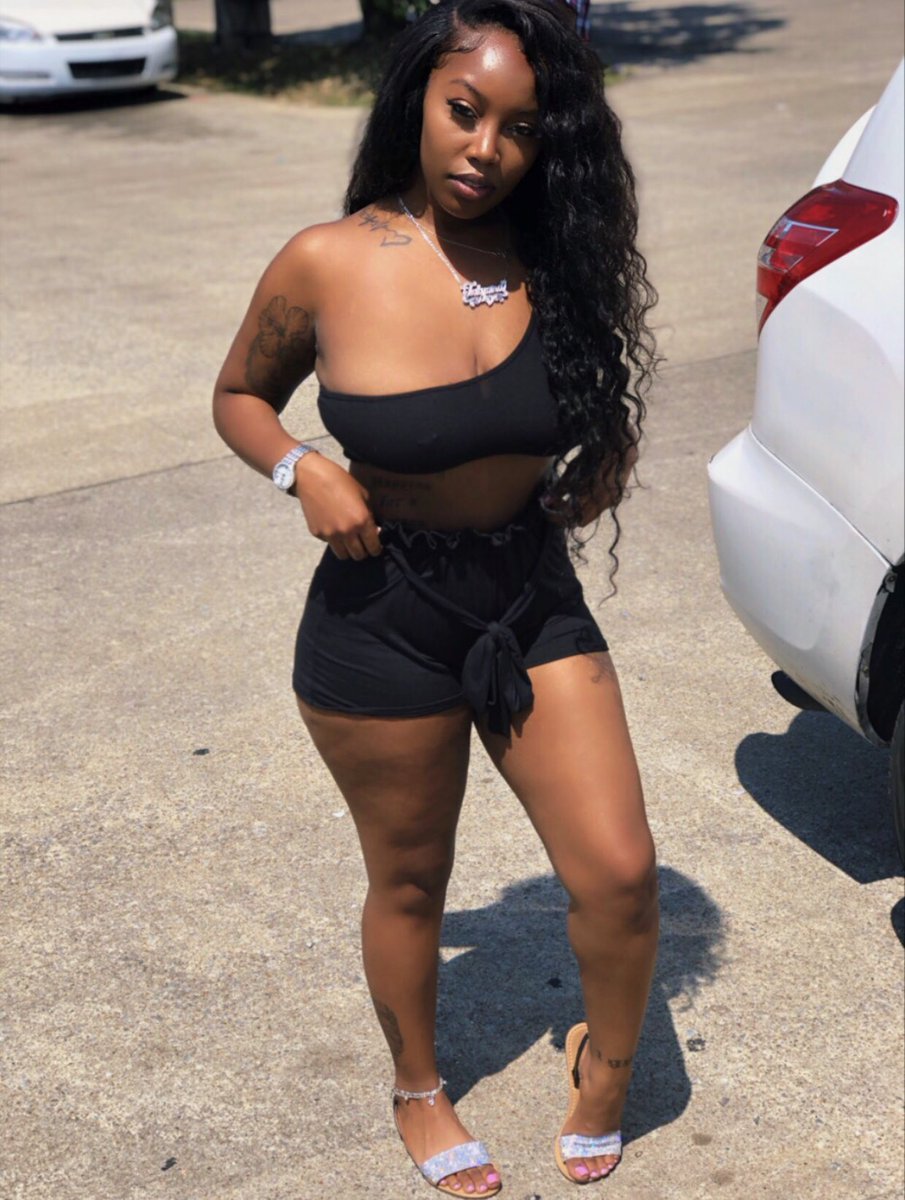 fashoo_'s tweet photo. I ain’t throwing salt I’m throwing seasoning 🔥🤪 https://t.co/LutAeuD6tm