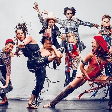 Winning dance. квир театр. китайские танцевальные картины. Lois greenfield moving still. Base танцы.