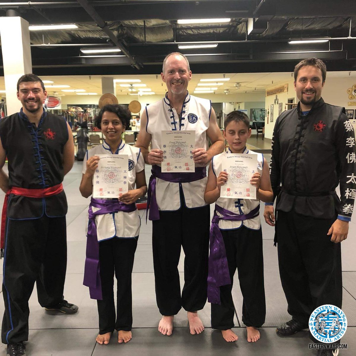 easternways's tweet photo. A strong test from the Newcomb team as they achieved their purple sash! The family that kicks together, sticks together! πͺπͺ
#EasternWays #MartialArts #PurpleSash #EWsacramento #KungFu #SelfDefense #Sacramento #SashTest #Purple #KungFuFamily #Family #Health #Fitness https://t.co/g9aNw0LFYr