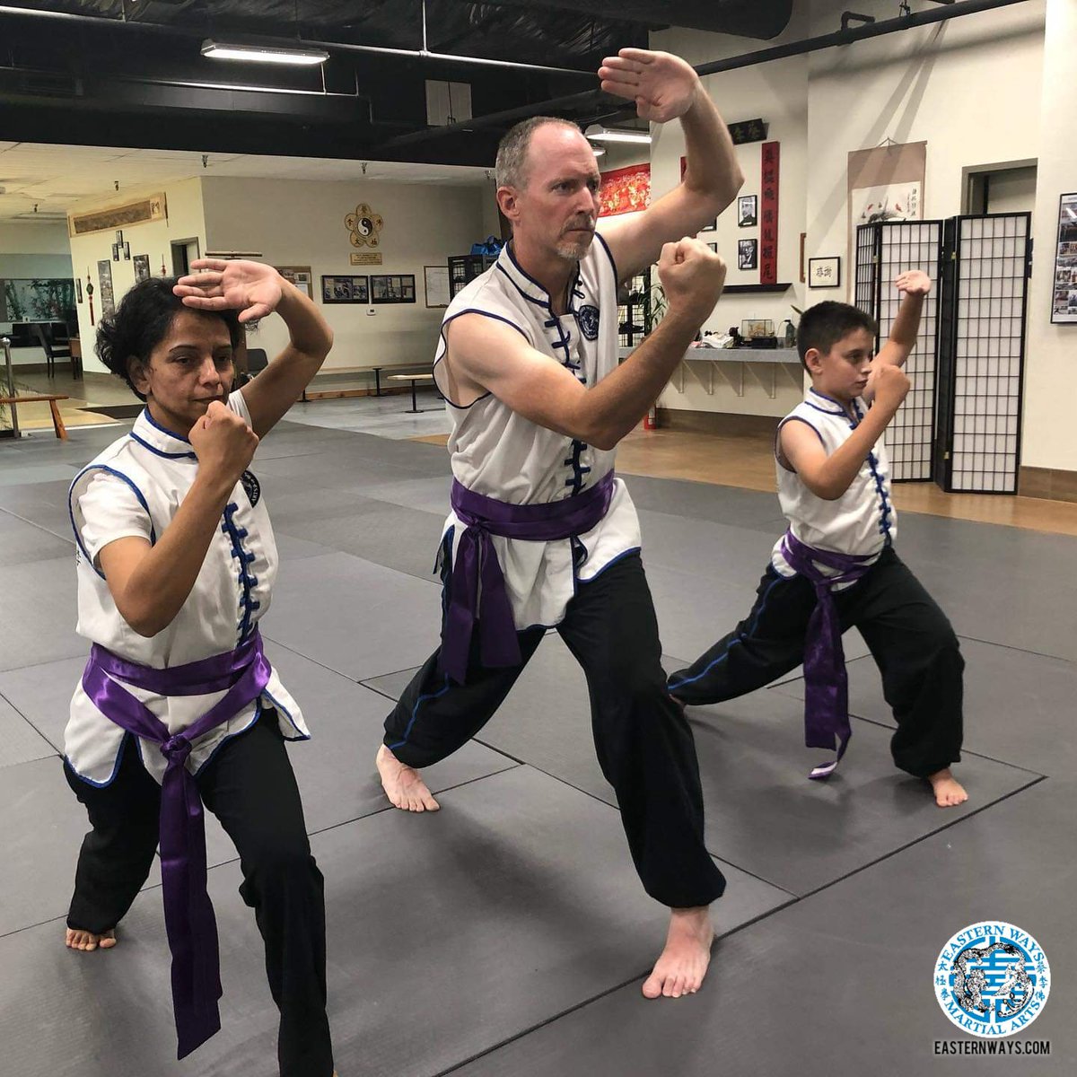 easternways's tweet photo. A strong test from the Newcomb team as they achieved their purple sash! The family that kicks together, sticks together! πͺπͺ
#EasternWays #MartialArts #PurpleSash #EWsacramento #KungFu #SelfDefense #Sacramento #SashTest #Purple #KungFuFamily #Family #Health #Fitness https://t.co/g9aNw0LFYr