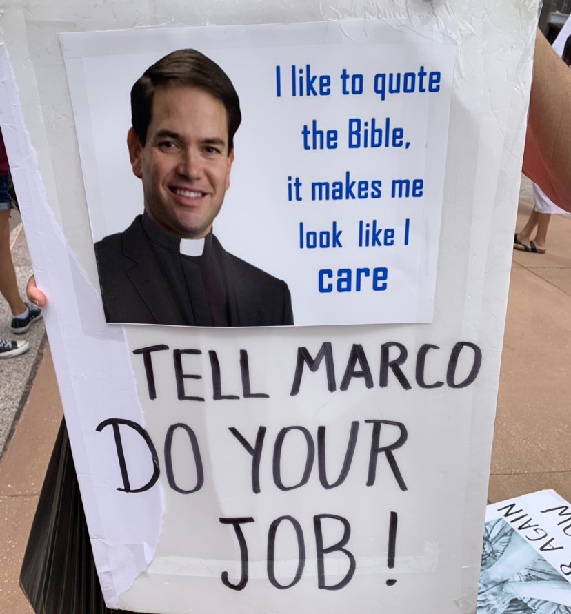 ProfessorBec's tweet photo. Signs from #Orlando @MomsDemand #RecessRally 

Time to wrap up your vacation US Senators including @marcorubio @SenRickScott @senatemajldr and vote on #UniversalBackgroundChecks and pass #RedFlagLaws https://t.co/9oyPaQMbjD