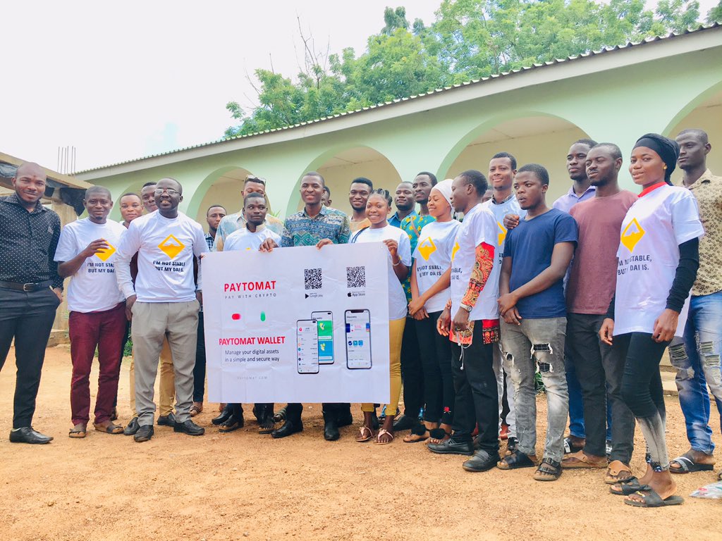 mmustaphayakubu's tweet photo. Our latest #meetup on the @paytomat &amp; @BitcoinCashA projects saw an impressive participation in #Tamale, Ghana today! Attendees got an insight into #crypto &amp; #blockchain, wallet setup and backup. @MisterYurii @Victoriashakh @KaeptnKook #bchghana #BCH https://t.co/lJ6Xhfp7J2