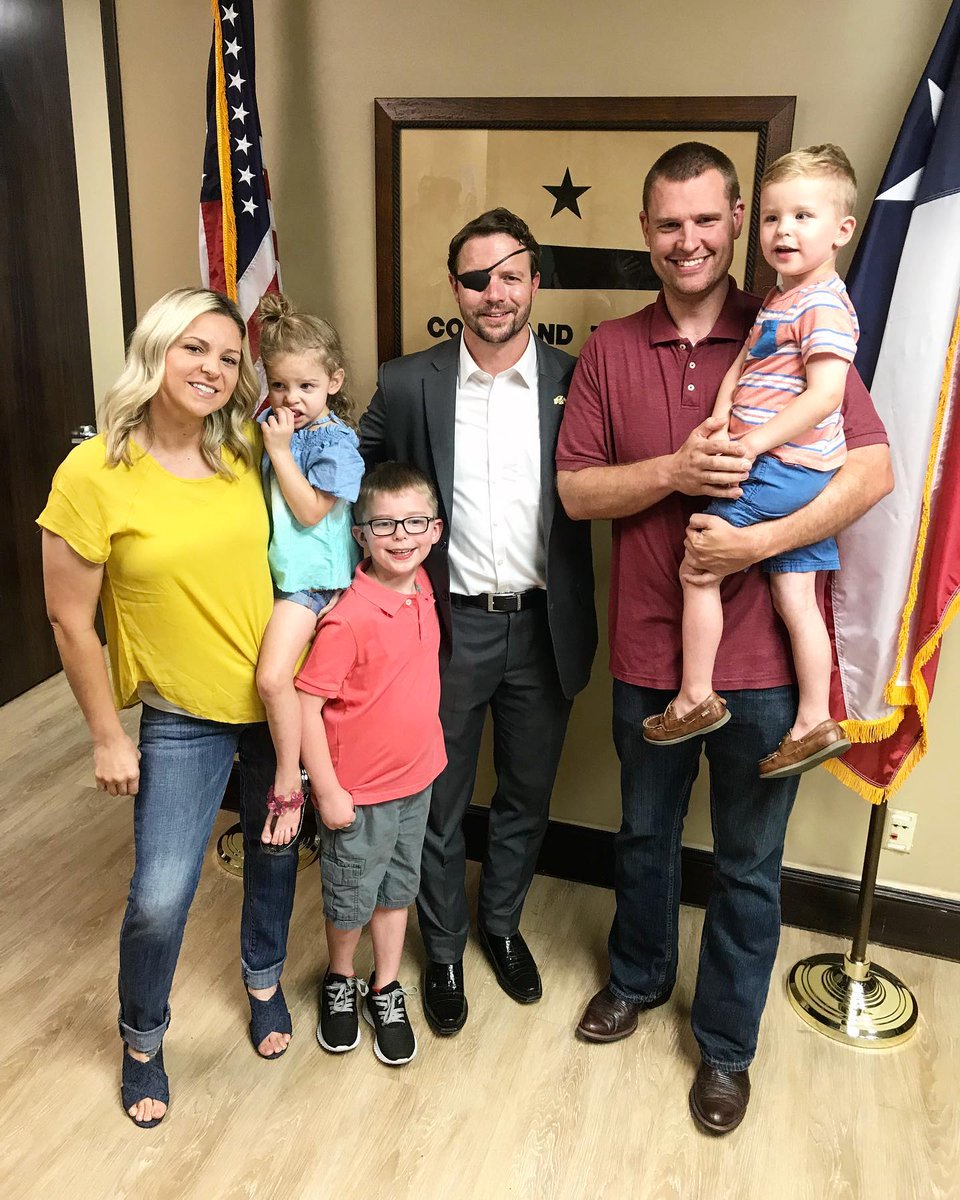 samforhouston's tweet photo. What a great opportunity for myself and my family to meet the great @RepDanCrenshaw! It was an honor! 🇺🇸#SamForHouston https://t.co/9eQ0uWD7Kr