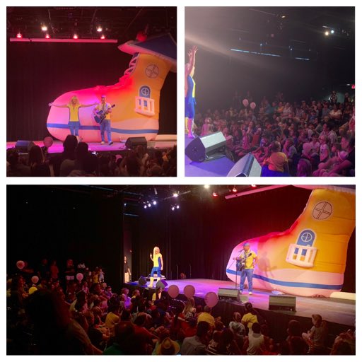 DrNataliaL's tweet photo. The kiddies are loving the #SplashNBoots performance in the @townofoakville BlackBox Theatre at #QEPCCC! They are singing along, dancing and I see the moms and dads have joined in too! #OakvilleChildrensFestival https://t.co/DlHtP3IJ3I