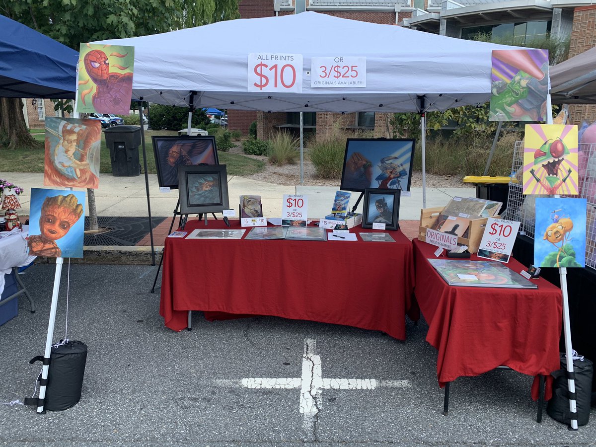 joempalumbo's tweet photo. 4 hours of @DoverComicCon left!Come say hi at Spot 14!
#joepalumboart #dovercomiccon #dovercomiccon19 #delaware #doverpubliclibrary #doverdelaware #conventionlife #art #painting #sketchcards #prints #artistalley #imaginativerealism #fantasyart #comics #comicbook #fanart https://t.co/aRsaDuh7Rx