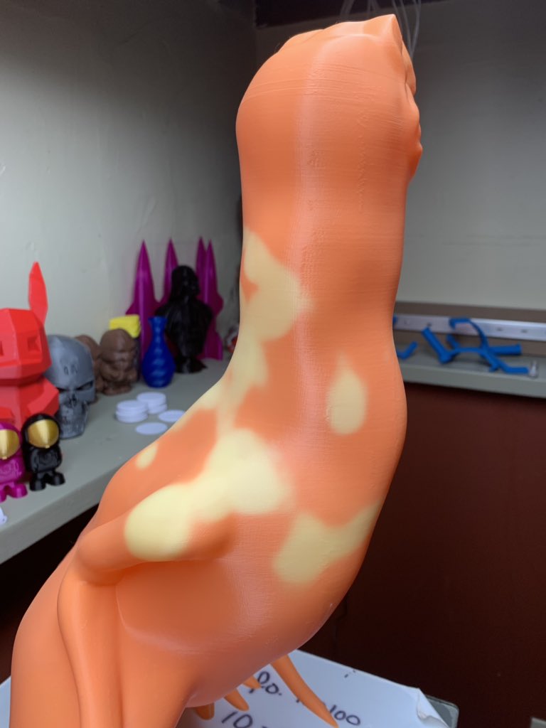 Gulottaman's tweet photo. @carmelo_nazario @repkord It changes color too based on temp from orange to a light yellow https://t.co/0Ltaff5G6M