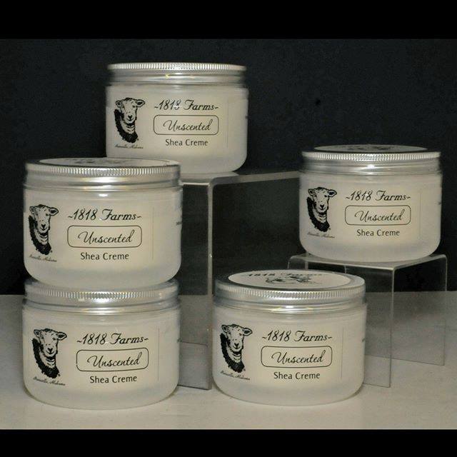 CarolinaCreatio's tweet photo. Also from #1818Farms we have unscented #SheaCremes for your personal care needs... Find more handmade products on our Scents Page:
https://t.co/1U46okgB48

#CarolinaCreations #ShopNewBern #NewBern #NC #GalleryStore #Artists #Handmade https://t.co/ec9cX7Z0fN