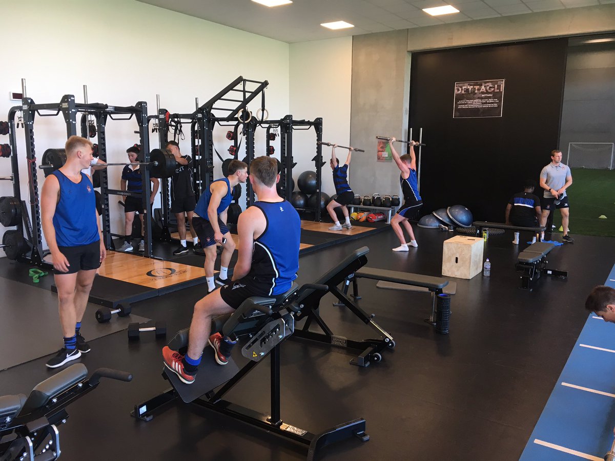 dulwichrugby's tweet photo. Fantastic to be at @VeronaRugby Academy; wonderful facilities, lovely weather and great to get prepared for the season ahead. Huge thanks @msgtours for all the help and support getting here!! ⚫️🔵 https://t.co/EtZMLrvQKI