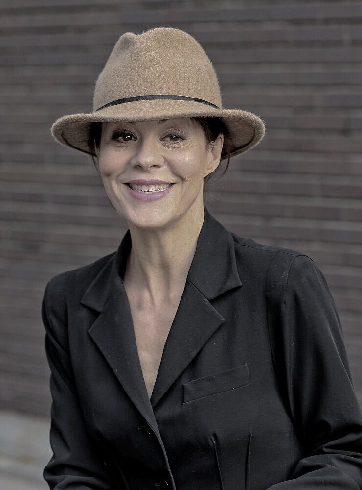 Happy birthday to our brillant Helen McCrory ! 