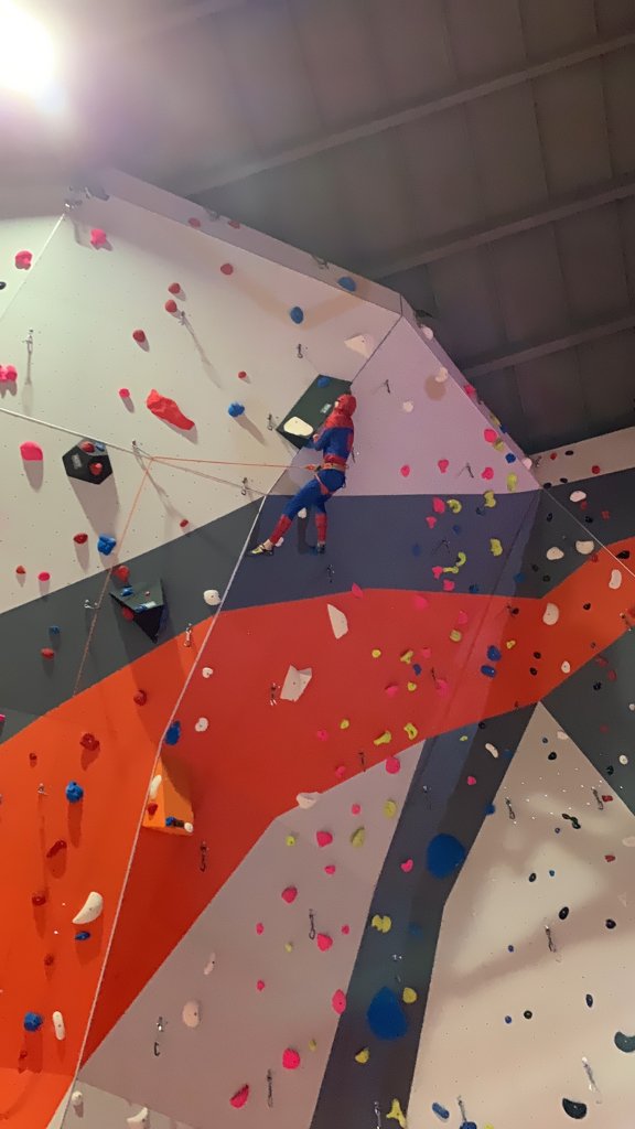 sebol723's tweet photo. Jesteśmy na otwarciu z @JustineKot #flywall w @miasto_rzeszow https://t.co/tIYYk29KwQ